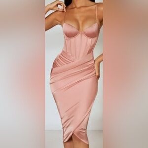 NWT Oh Polly Blush Satin ruched dress w/ corset & moulded bra w/straps Size US 6
